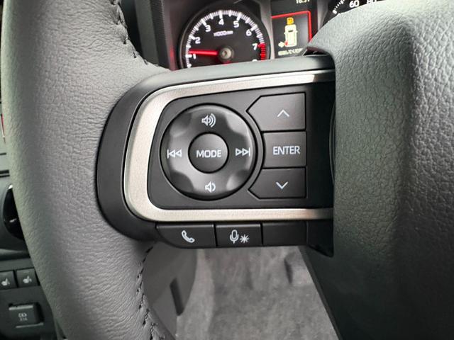 タフト Ｇ　ダーククロムベンチャー　届出済未使用車　衝突軽減ブレーキ　電子パーキングブレーキ　ブレーキホールド機能　ガラスルーフ　純正アルミホイール（28枚目）