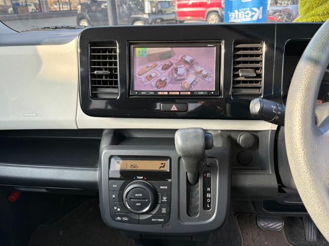 モコ Ｘ　１月５日限定販売　純正ナビ　ワンセグＴＶ　ブルートゥース　ＤＶＤ再生　ＥＴＣ　オートエアコン　キーフリー（30枚目）