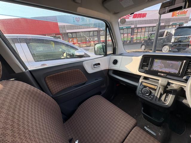 モコ Ｘ　１月５日限定販売　純正ナビ　ワンセグＴＶ　ブルートゥース　ＤＶＤ再生　ＥＴＣ　オートエアコン　キーフリー（35枚目）