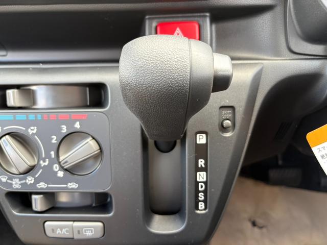 ミライース L SAIII 届出済未使用車 衝突軽減ブレーキサポート キーレス マニュアルエアコン(29枚目)