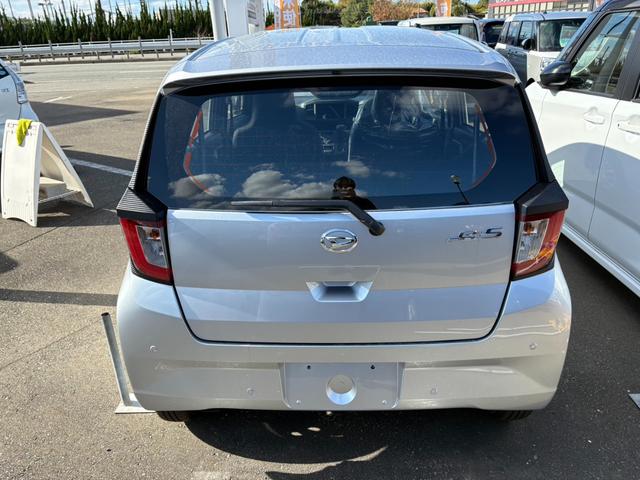 ミライース L SAIII 届出済未使用車 衝突軽減ブレーキサポート キーレス マニュアルエアコン(11枚目)