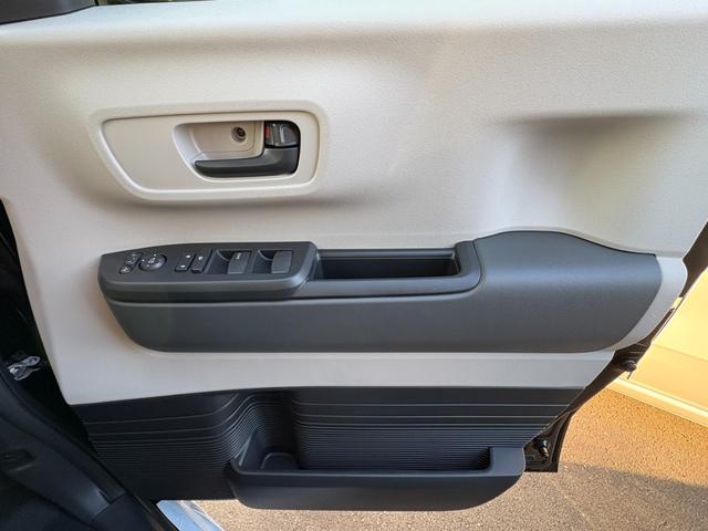 Ｎ－ＢＯＸ ベースグレード　１月１日販売開始　衝突軽減ブレーキ　片側電動スライドドア　シートヒーター　アダプティブクルーズコントロール　電子パーキング　ブレーキホールド（49枚目）