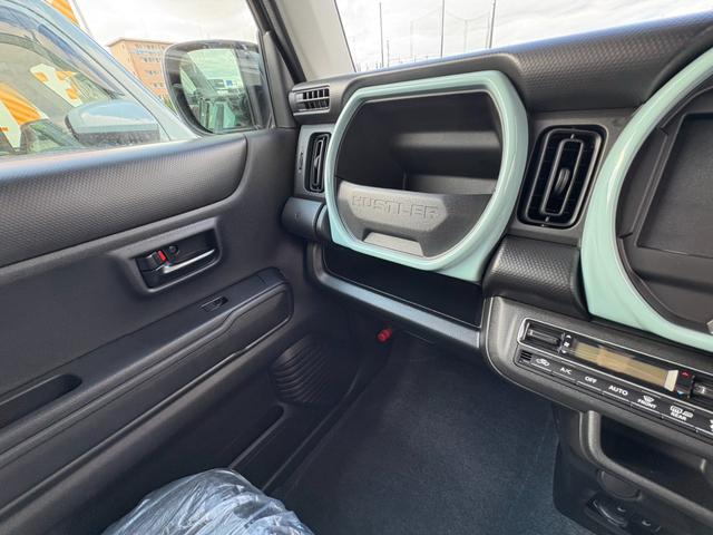 ハスラー 　届出済未使用車　衝突軽減ブレーキ　シートヒーター　クルーズコントロール　コーナーセンサー　ステアリングスイッチ　キーフリー　オートエアコン（41枚目）