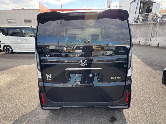 Ｎ－ＢＯＸカスタム ベースグレード　衝突軽減ブレーキ　片側電動スライドドア　アダプティブクルーズコントロール　ステアリングスイッチ　シートヒーター　電子パーキングブレーキ　ブレーキホールド（12枚目）