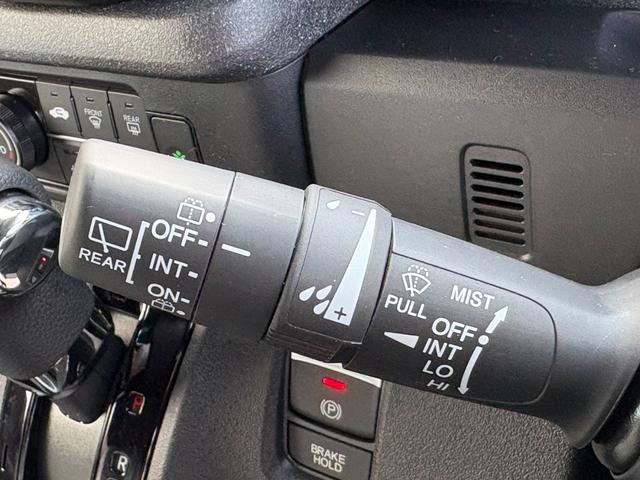 Ｎ－ＢＯＸカスタム ベースグレード　衝突軽減ブレーキ　片側電動スライドドア　アダプティブクルーズコントロール　ステアリングスイッチ　シートヒーター　電子パーキングブレーキ　ブレーキホールド（30枚目）