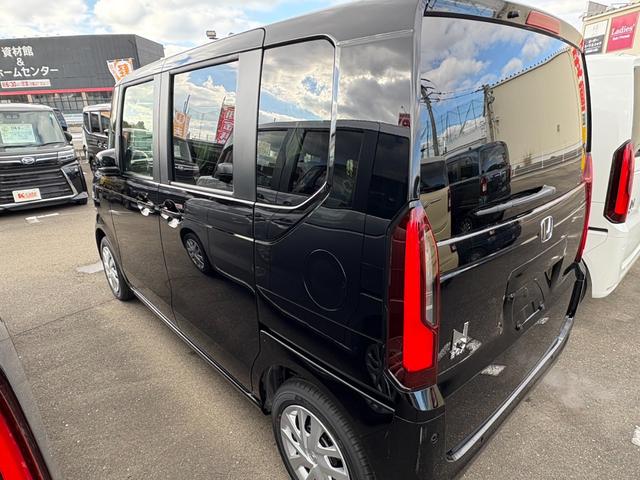 Ｎ－ＢＯＸ ベースグレード　衝突軽減ブレーキ　片側電動スライドドア　アダプティブクルーズコントロール　ステアリングスイッチ　シートヒーター　電子パーキングブレーキ　ブレーキホールド（12枚目）