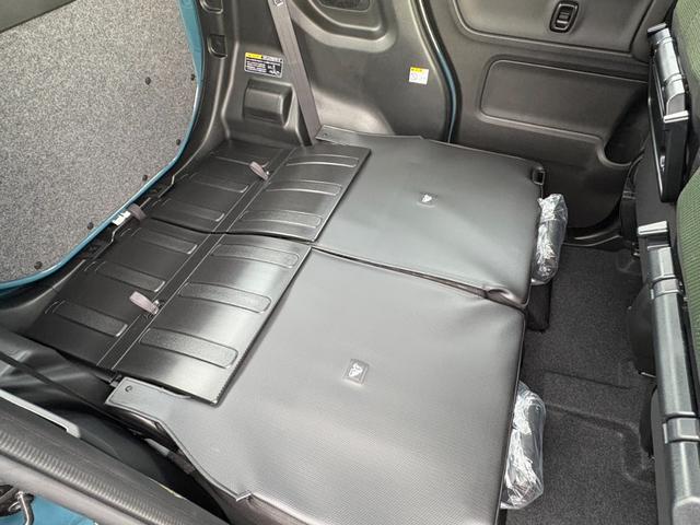 スペーシアギア ハイブリッドＸＺ　純正９インチナビ　全方位モニター付き　両側電動スライドドア　シートヒーター　ハンドルヒーター　スリムサーキュレーター　電子パーキングブレーキ　ブレーキホールド機能　純正アルミホイール（17枚目）