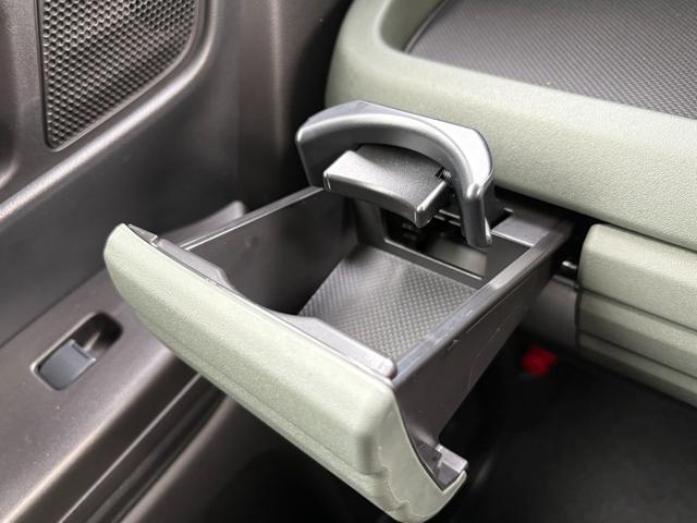 スペーシアギア ハイブリッドＸＺ　純正９インチナビ　全方位モニター付き　両側電動スライドドア　シートヒーター　ハンドルヒーター　スリムサーキュレーター　電子パーキングブレーキ　ブレーキホールド機能　純正アルミホイール（50枚目）