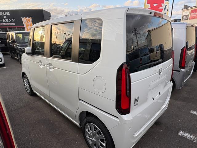 Ｎ－ＢＯＸ ベースグレード　衝突軽減ブレーキ　片側電動スライドドア　アダプティブクルーズコントロール　ステアリングスイッチ　シートヒーター　電子パーキングブレーキ　ブレーキホールド（12枚目）