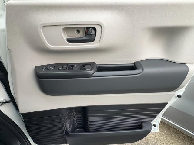 Ｎ－ＢＯＸ ベースグレード　衝突軽減ブレーキ　片側電動スライドドア　アダプティブクルーズコントロール　ステアリングスイッチ　シートヒーター　電子パーキングブレーキ　ブレーキホールド（46枚目）