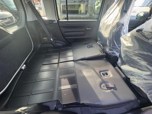 ハスラー タフワイルド　届出済未使用車　衝突軽減ブレーキ　クルーズコントロール　コーナーセンサー　シートヒーター　純正アルミホイール（16枚目）