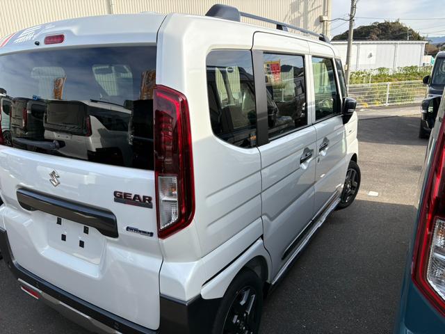 スペーシアギア ハイブリッドＸＺ　衝突軽減ブレーキ　クルーズコントロール　コーナーセンサー　ステアリングスイッチ　キーフリー　オートエアコン（10枚目）