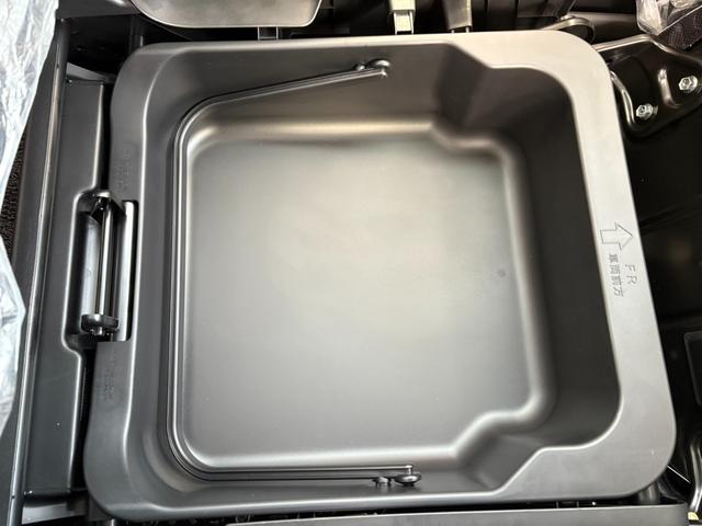 スペーシアギア ハイブリッドＸＺ　衝突軽減ブレーキ　クルーズコントロール　コーナーセンサー　ステアリングスイッチ　キーフリー　オートエアコン（46枚目）