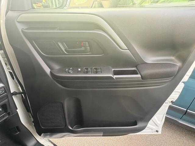 スペーシアギア ハイブリッドＸＺ　衝突軽減ブレーキ　クルーズコントロール　コーナーセンサー　ステアリングスイッチ　キーフリー　オートエアコン（50枚目）