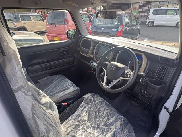 ハスラー ハイブリッドＧ　届出済未使用車　衝突軽減ブレーキ　クルーズコントロール　コーナーセンサー　ステアリングスイッチ　キーフリー　オートエアコン（24枚目）