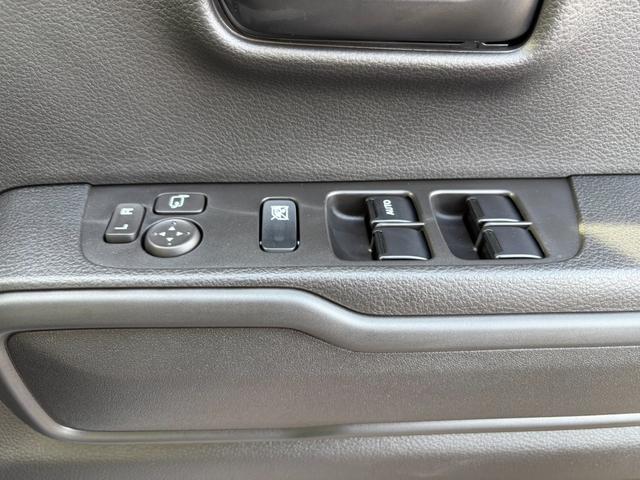 ハスラー ハイブリッドＧ　届出済未使用車　衝突軽減ブレーキ　クルーズコントロール　コーナーセンサー　ステアリングスイッチ　キーフリー　オートエアコン（50枚目）