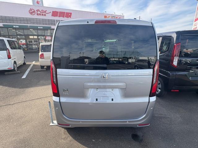 Ｎ－ＢＯＸ ベースグレード　衝突軽減ブレーキ　片側電動スライドドア　アダプティブクルーズコントロール　ステアリングスイッチ　シートヒーター　電子パーキングブレーキ　ブレーキホールド（11枚目）