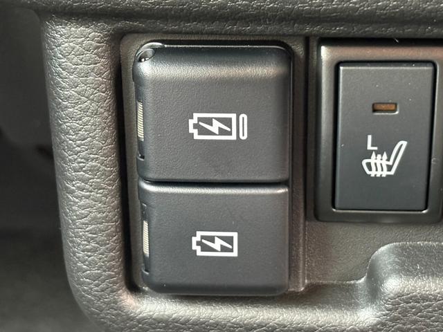 ワゴンRスマイル 届出済未使用車 衝突軽減ブレーキ クルーズコントロール コーナーセンサー ステアリングスイッチ キーフリー オートエアコン(31枚目)