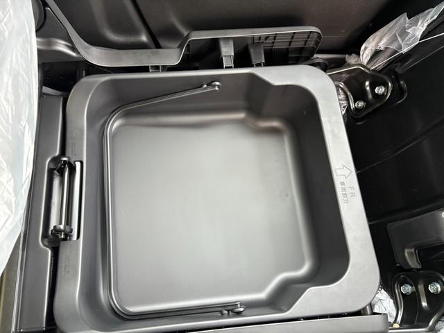 ワゴンRスマイル 届出済未使用車 衝突軽減ブレーキ クルーズコントロール コーナーセンサー ステアリングスイッチ キーフリー オートエアコン(37枚目)