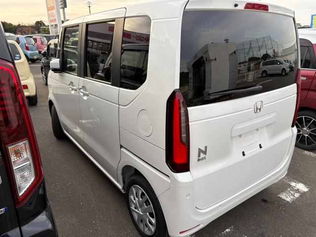 Ｎ－ＢＯＸ ベースグレード　１月３日販売開始　衝突軽減ブレーキ　片側電動スライドドア　アダプティブクルーズコントロール　ステアリングスイッチ　シートヒーター　電子パーキングブレーキ　ブレーキホールド（12枚目）