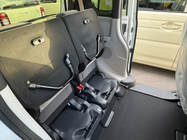 Ｎ－ＢＯＸ ベースグレード　１月３日販売開始　衝突軽減ブレーキ　片側電動スライドドア　アダプティブクルーズコントロール　ステアリングスイッチ　シートヒーター　電子パーキングブレーキ　ブレーキホールド（18枚目）