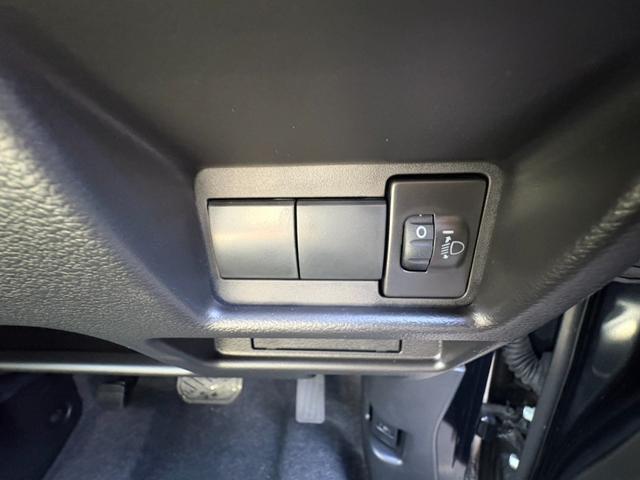 スペーシア ハイブリッドＧ　１月３日販売開始　届出済未使用車　衝突軽減ブレーキ　両側スライドドア　ステアリングスイッチ　キーフリー　オートエアコン（24枚目）