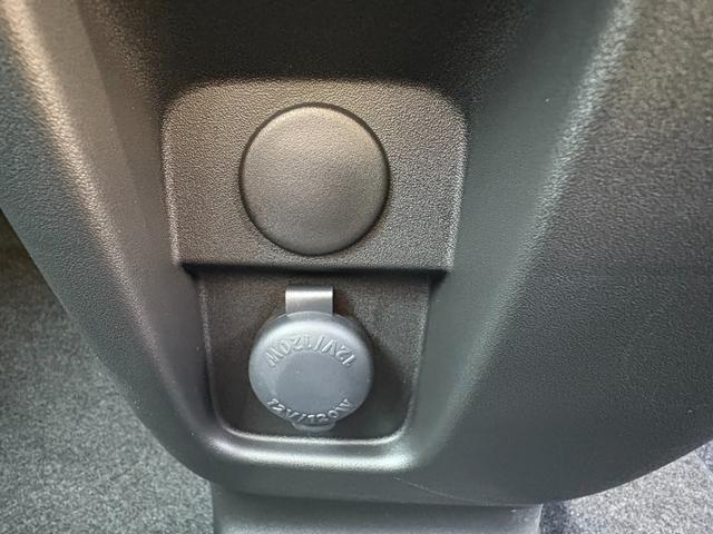 スペーシア ハイブリッドＧ　１月３日販売開始　届出済未使用車　衝突軽減ブレーキ　両側スライドドア　ステアリングスイッチ　キーフリー　オートエアコン（30枚目）