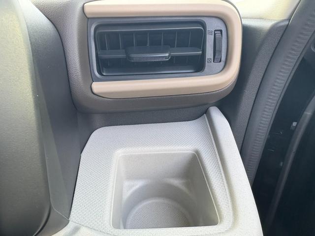 スペーシア ハイブリッドＧ　１月３日販売開始　届出済未使用車　衝突軽減ブレーキ　両側スライドドア　ステアリングスイッチ　キーフリー　オートエアコン（39枚目）