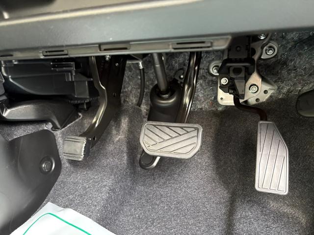 スペーシア ハイブリッドＧ　１月５日限定販売　届出済未使用車　衝突軽減ブレーキ　両側スライドドア　ステアリングスイッチ　キーフリー　オートエアコン（46枚目）