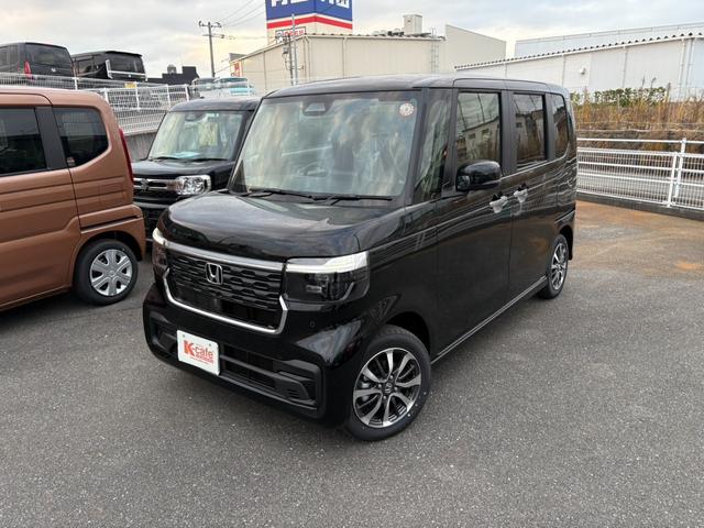 Ｎ－ＢＯＸカスタム ベースグレード　届出済未使用車　衝突軽減ブレーキ　アダプティブクルーズコントロール　片側電動スライドドア　電子パーキング　ブレーキホールド　シートヒーター　キーフリー　オートエアコン　純正アルミホイール（7枚目）