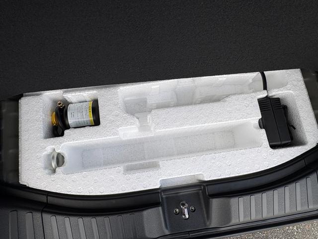 Ｎ－ＢＯＸカスタム ベースグレード　届出済未使用車　衝突軽減ブレーキ　アダプティブクルーズコントロール　片側電動スライドドア　電子パーキング　ブレーキホールド　シートヒーター　キーフリー　オートエアコン　純正アルミホイール（15枚目）