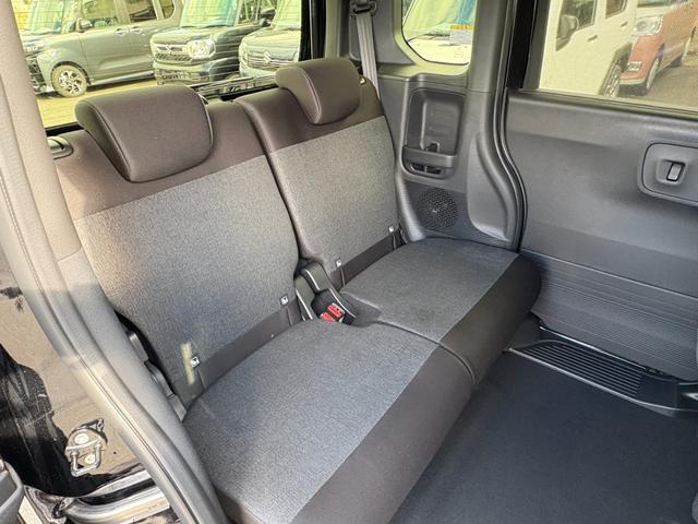 Ｎ－ＢＯＸカスタム ベースグレード　届出済未使用車　衝突軽減ブレーキ　アダプティブクルーズコントロール　片側電動スライドドア　電子パーキング　ブレーキホールド　シートヒーター　キーフリー　オートエアコン　純正アルミホイール（16枚目）