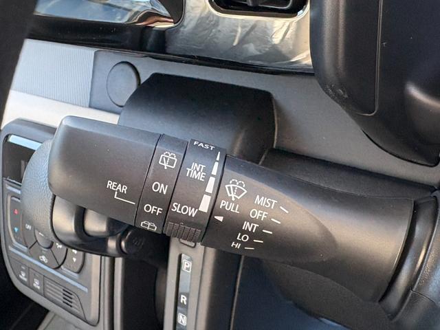 スペーシア ハイブリッドＸ　届出済み未使用車　衝突軽減ブレーキ　両側電動スライドドア　スリムサーキュレーター　キーフリー　オートエアコン　シートヒーター（31枚目）