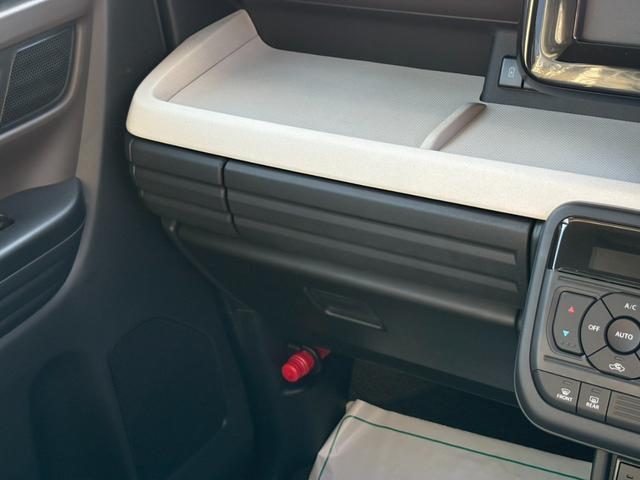 スペーシア ハイブリッドＸ　届出済み未使用車　衝突軽減ブレーキ　両側電動スライドドア　スリムサーキュレーター　キーフリー　オートエアコン　シートヒーター（40枚目）