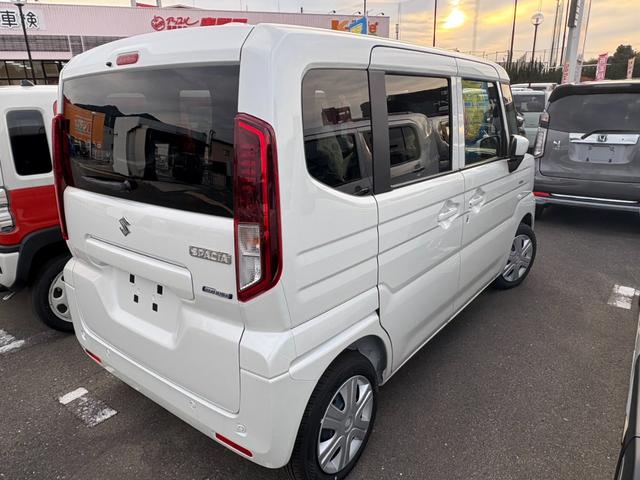 スペーシア ハイブリッドＧ　届出済未使用車　衝突軽減ブレーキ　両側スライドドア　ステアリングスイッチ　キーフリー　オートエアコン（11枚目）