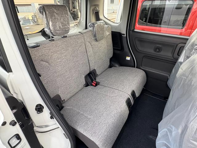 スペーシア ハイブリッドＧ　届出済未使用車　衝突軽減ブレーキ　両側スライドドア　ステアリングスイッチ　キーフリー　オートエアコン（16枚目）