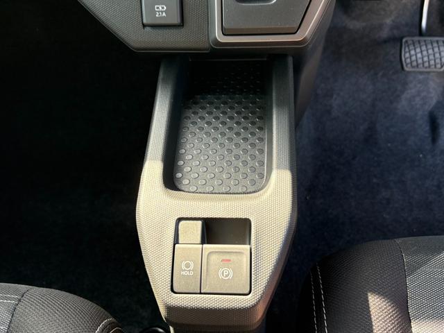 タフト Ｇ　クロムベンチャー　衝突軽減ブレーキ　ブレーキホールド　電子パーキングブレーキ　コーナーセンサー　ガラスルーフ　シートヒーター　バックカメラ　ステアリングスイッチ（39枚目）