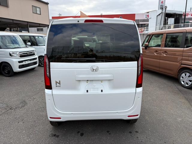 Ｎ－ＢＯＸ ベースグレード　衝突軽減ブレーキ　アダプティブクルーズコントロール　片側電動スライドドア　電子パーキング　ブレーキホールド　シートヒーター　キーフリー　オートエアコン（12枚目）