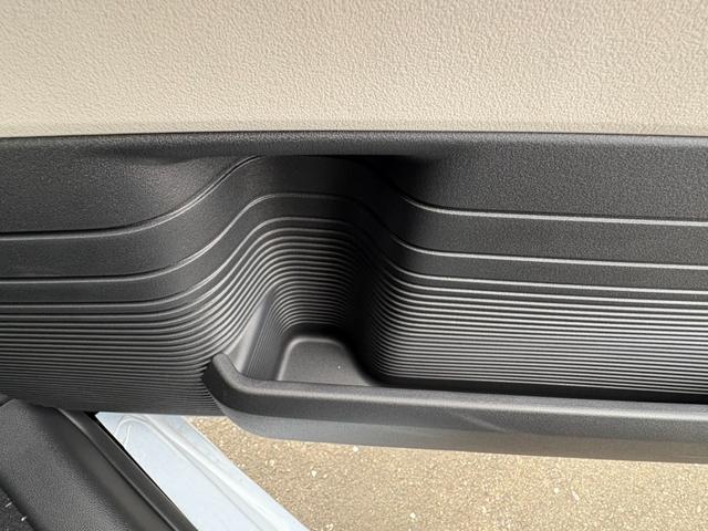 Ｎ－ＢＯＸ ベースグレード　衝突軽減ブレーキ　アダプティブクルーズコントロール　片側電動スライドドア　電子パーキング　ブレーキホールド　シートヒーター　キーフリー　オートエアコン（47枚目）