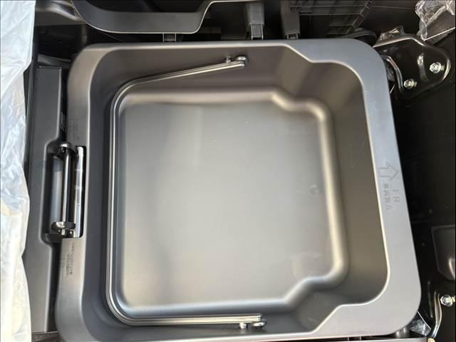 ハスラー ハイブリッドＸ　届出済未使用車　衝突軽減ブレーキ　クルーズコントロール　シートヒーター　純正アルミホイール　コーナーセンサー　キーフリー　オートエアコン（42枚目）