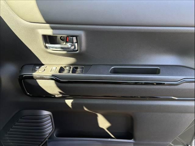 ハスラー ハイブリッドＸ　届出済未使用車　衝突軽減ブレーキ　クルーズコントロール　シートヒーター　純正アルミホイール　コーナーセンサー　キーフリー　オートエアコン（49枚目）