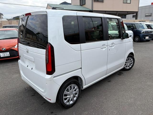 Ｎ－ＢＯＸ ベースグレード　届出済未使用車　衝突軽減ブレーキ　アダプティブクルーズコントロール　片側電動スライドドア　電子パーキング　ブレーキホールド　シートヒーター　キーフリー　オートエアコン（11枚目）