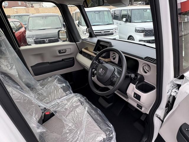 Ｎ－ＢＯＸ ベースグレード　届出済未使用車　衝突軽減ブレーキ　アダプティブクルーズコントロール　片側電動スライドドア　電子パーキング　ブレーキホールド　シートヒーター　キーフリー　オートエアコン（25枚目）