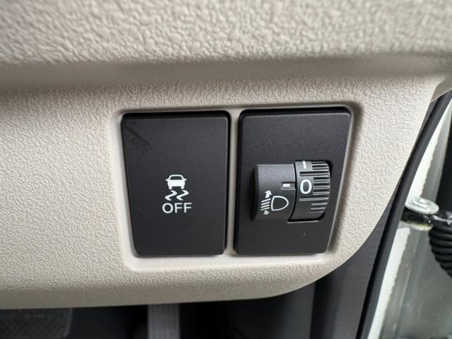 Ｎ－ＢＯＸ ベースグレード　届出済未使用車　衝突軽減ブレーキ　アダプティブクルーズコントロール　片側電動スライドドア　電子パーキング　ブレーキホールド　シートヒーター　キーフリー　オートエアコン（33枚目）