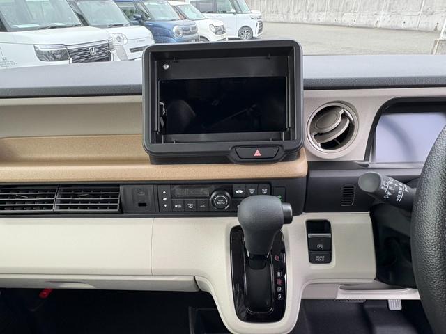 Ｎ－ＢＯＸ ベースグレード　届出済未使用車　衝突軽減ブレーキ　アダプティブクルーズコントロール　片側電動スライドドア　電子パーキング　ブレーキホールド　シートヒーター　キーフリー　オートエアコン（34枚目）