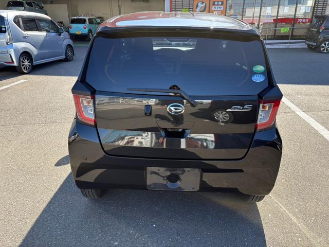 ミライース Ｇ　リミテッドＳＡＩＩＩ　純正ナビ　フルセグＴＶ　Ｂｌｕｅｔｏｏｔｈ　ＥＴＣ　シートヒーター　バックカメラ　衝突軽減システム　盗難防止システム　オートライト（12枚目）