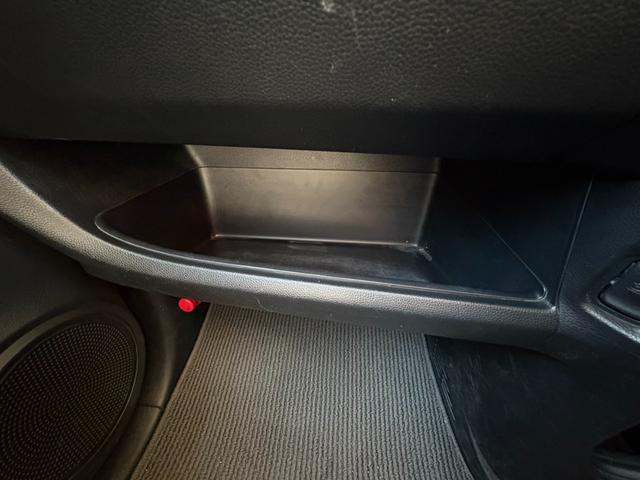 Ｎ－ＯＮＥ プレミアム・Ｌパッケージ　フルセグナビ　Ｂｌｕｅｔｏｏｔｈ　ＣＤ／ＤＶＤ再生　ＥＴＣ　バックカメラ　オートライト（42枚目）