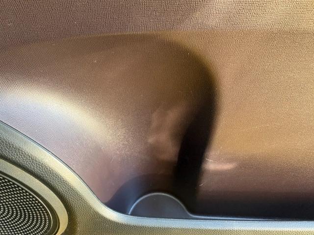 Ｎ－ＯＮＥ プレミアム・Ｌパッケージ　フルセグナビ　Ｂｌｕｅｔｏｏｔｈ　ＣＤ／ＤＶＤ再生　ＥＴＣ　バックカメラ　オートライト（51枚目）