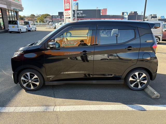 ｅＫクロス Ｇ　ナビ　Ｂｌｕｅｔｏｏｔｈ　バックカメラ　ＥＴＣ　ドライブレコーダー　衝突軽減システム　盗難防止システム　シートヒーター　オートライト（13枚目）