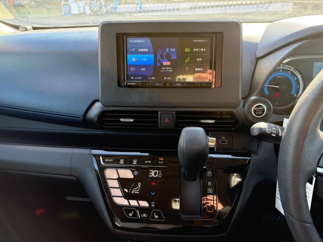 ｅＫクロス Ｇ　ナビ　Ｂｌｕｅｔｏｏｔｈ　バックカメラ　ＥＴＣ　ドライブレコーダー　衝突軽減システム　盗難防止システム　シートヒーター　オートライト（31枚目）